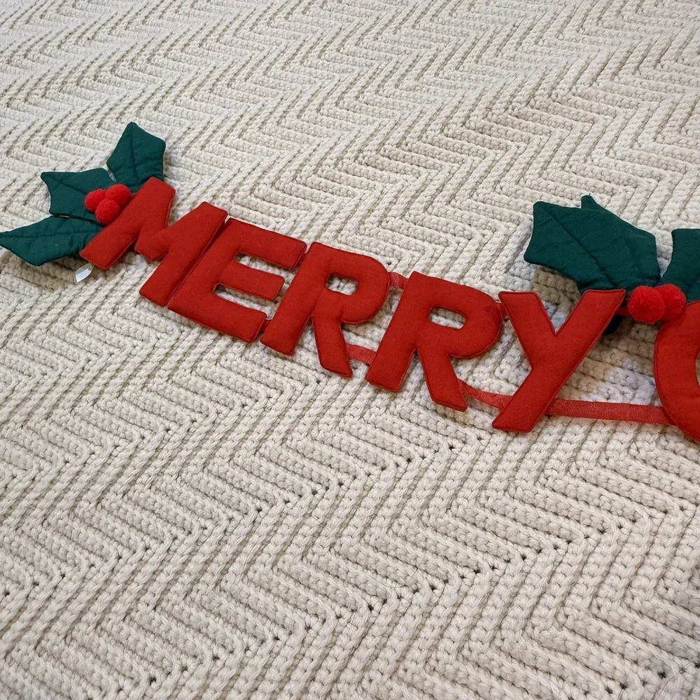 Merry Christmas Banner Garland Red Holly Vintage Retro Cotton‎ Blend Holiday